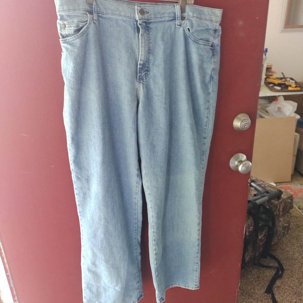 Lee's Jeans